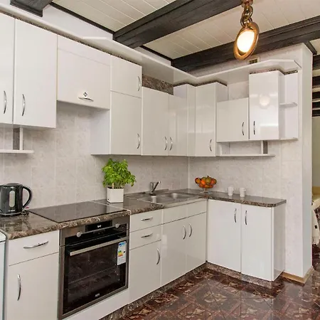 Rodzinna Przystan Nad Jeziorakiem Apartment *