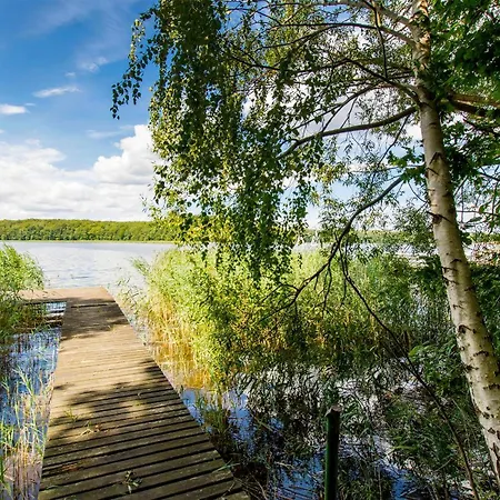 Rodzinna Przystan Nad Jeziorakiem Apartmán