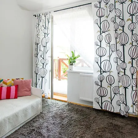 Rodzinna Przystan Nad Jeziorakiem Apartmán *