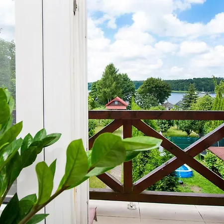 Rodzinna Przystan Nad Jeziorakiem Apartmán