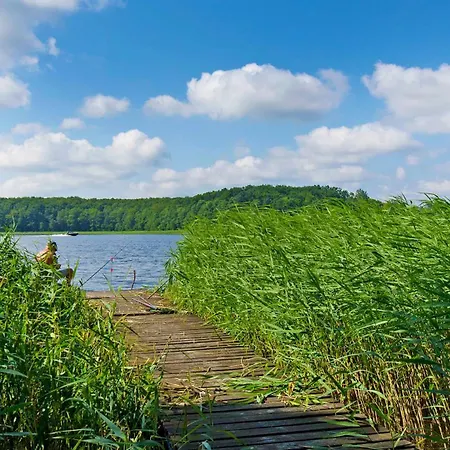 Rodzinna Przystan Nad Jeziorakiem